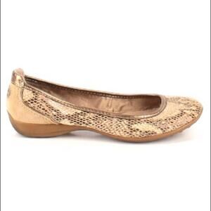 Giani Bernini Tan & Grey Snake Print Leather Flats